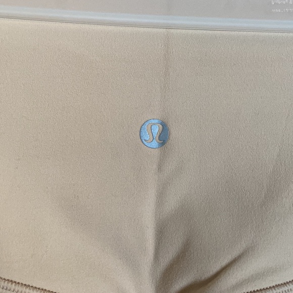 Brand New Lululemon Align Leggings - Picture 3 of 5